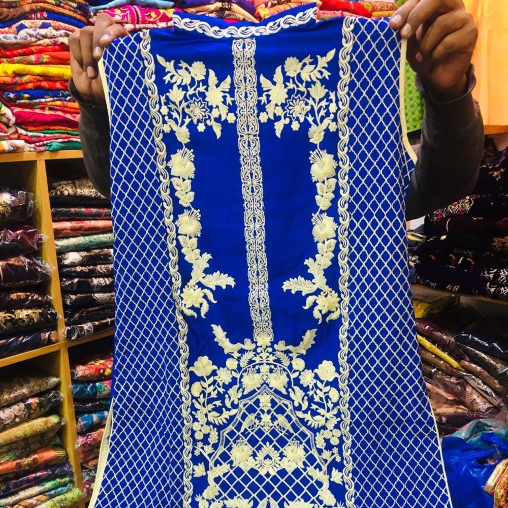 Pakistani shalwar Kameez